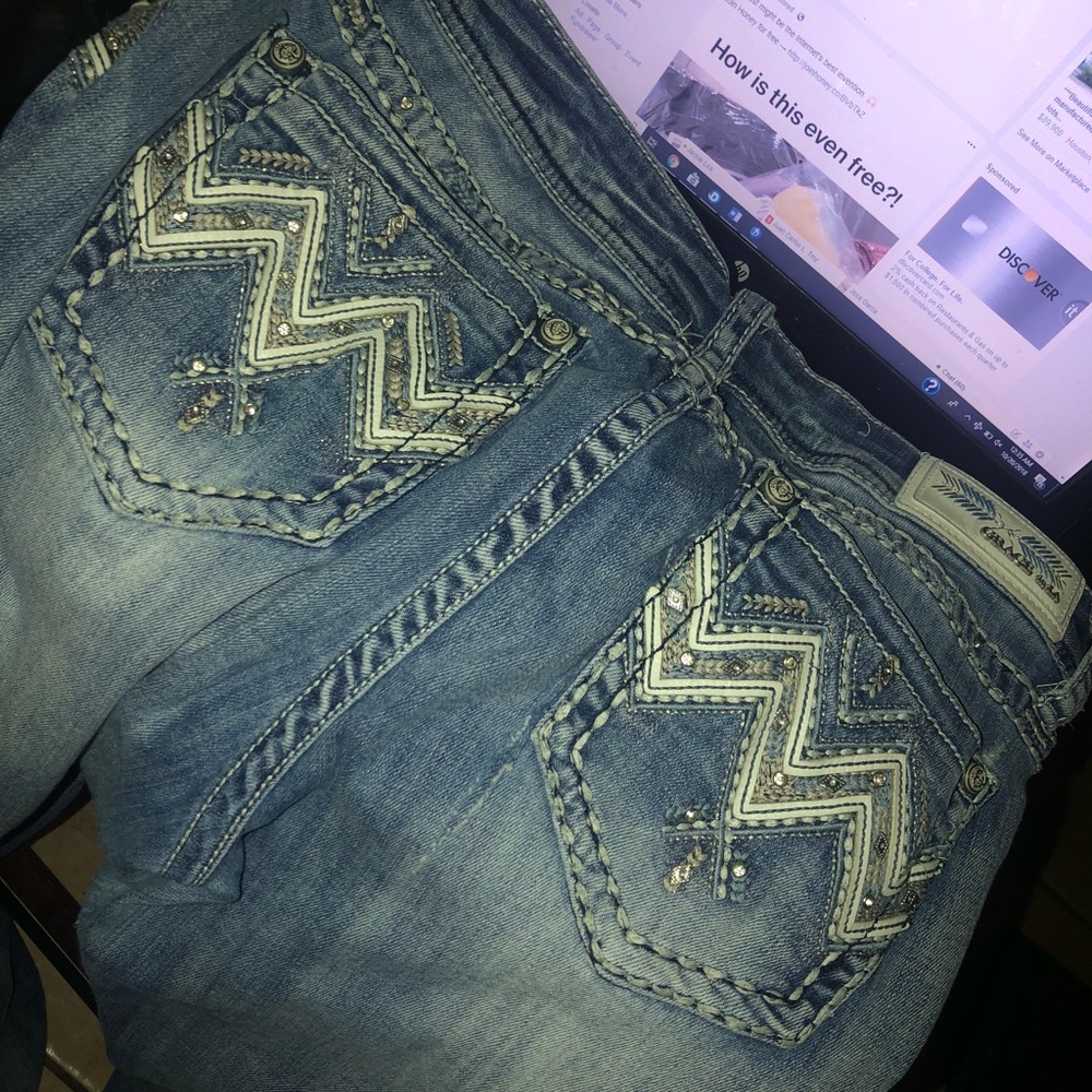 Jeans